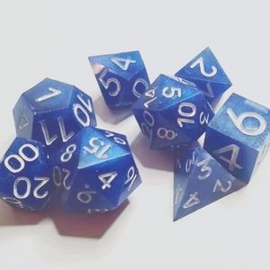 R2D2 resin dice
